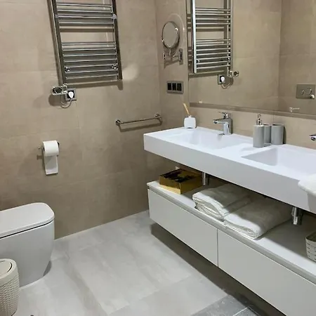 Sunset Waves Poniente